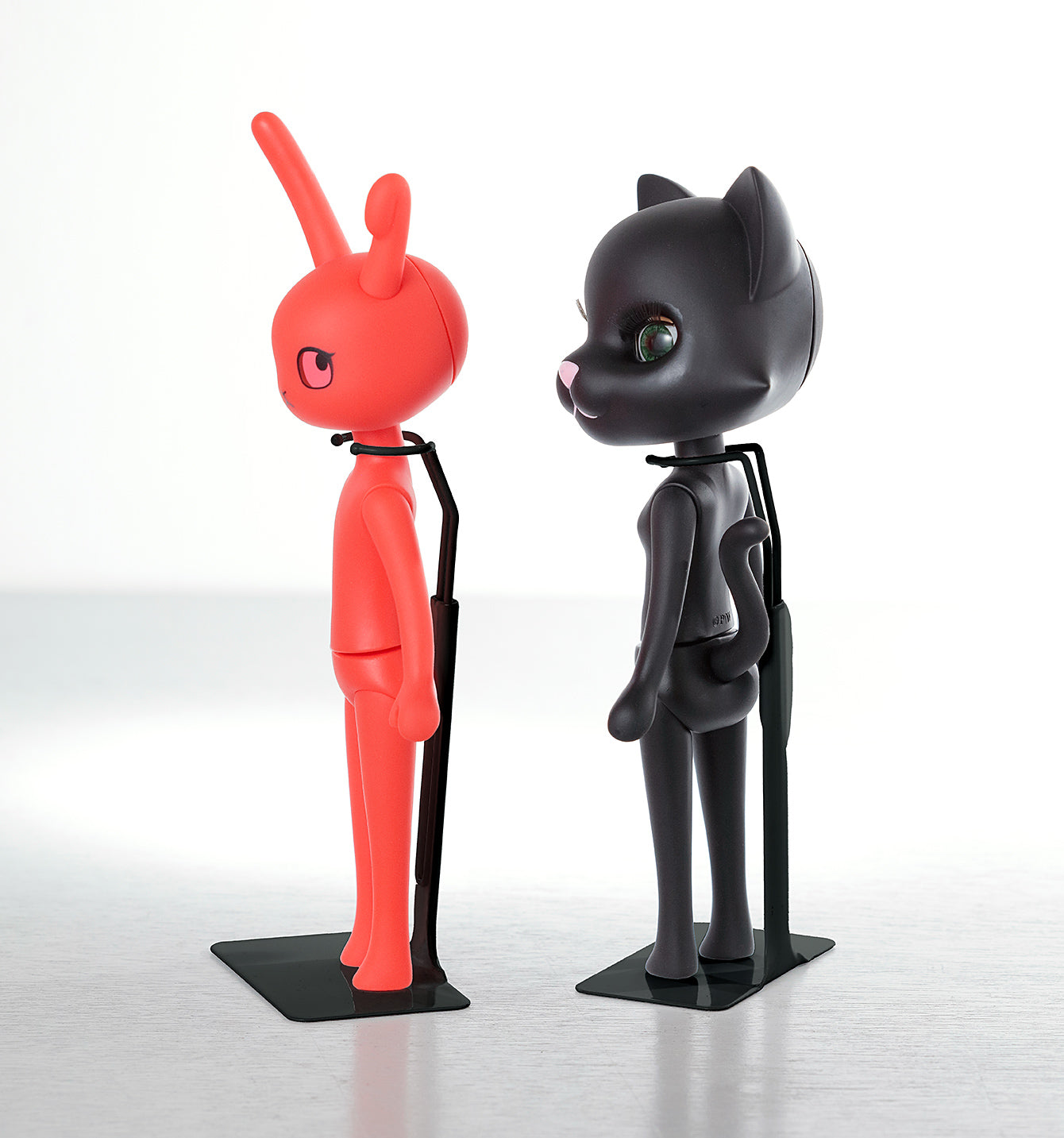 NEW★ Metal Doll Stand (Short, Black) by Japan Desk-Top Development Inc. / ドールスタンド(ショート)ブラック