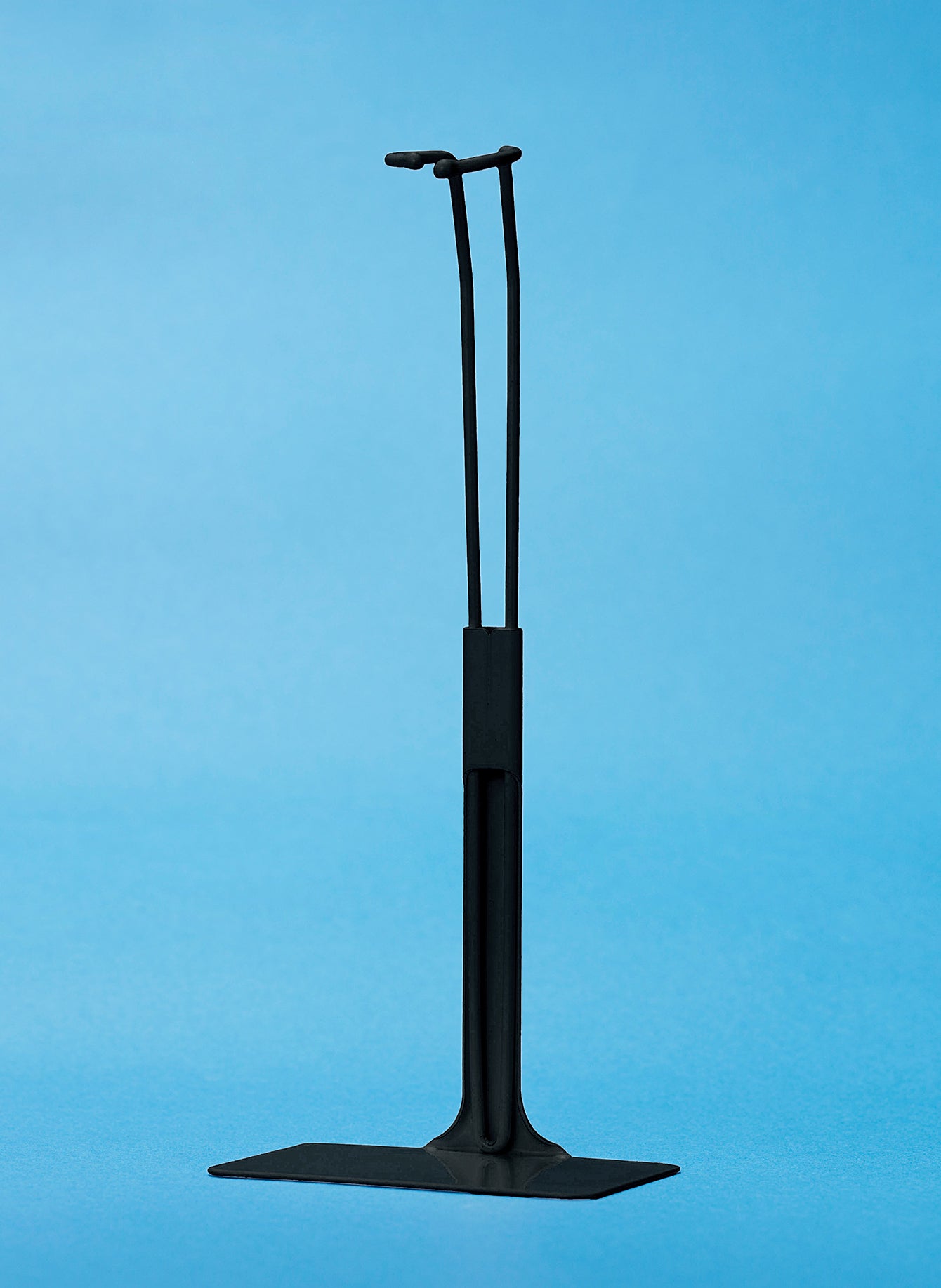 NEW★ Metal Doll Stand (Long, Black) by Japan Desk-Top Development Inc. / ドールスタンド（ロング）ブラック